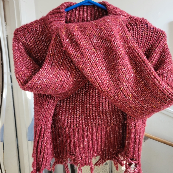 Lovers and friends angora cropped distressed sweater - Picture 2 of 4